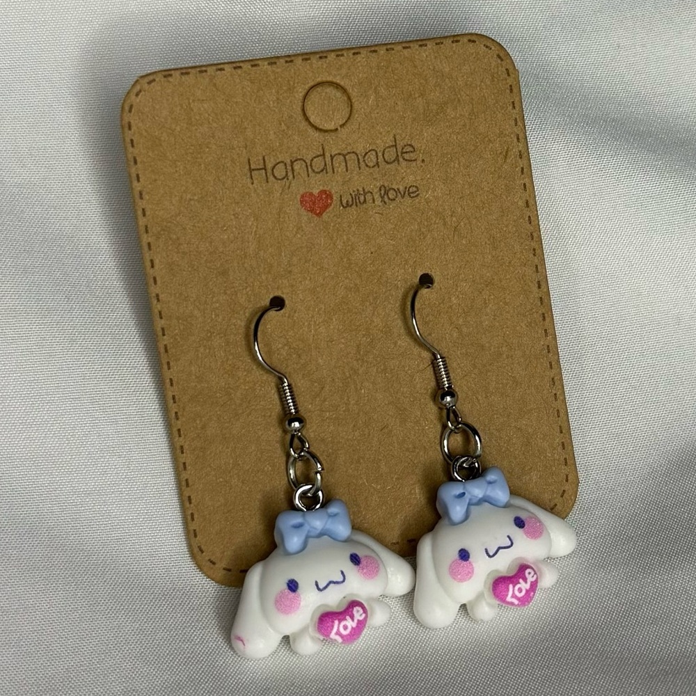 Handmade Sanrio Cinnamoroll Heart Earrings